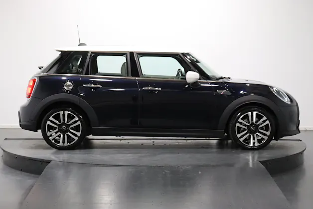 Mini F55 2.0i Cooper S SDKG