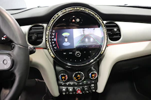 image du véhicule MINI Mini F55 2.0i Cooper S SDKG