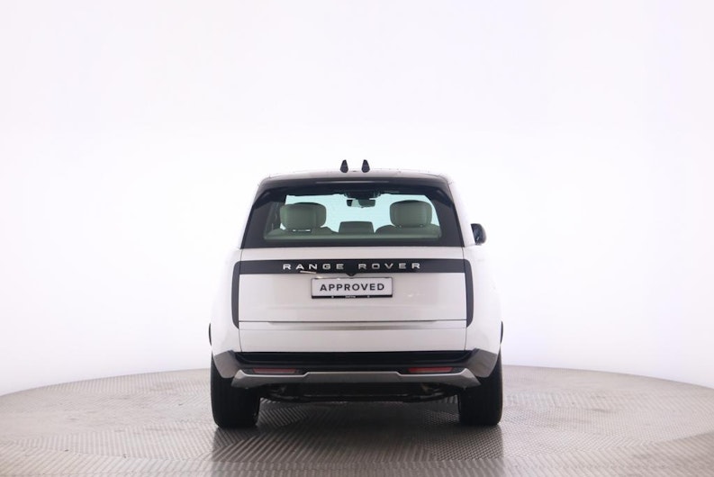Vehicle image LAND ROVER RANGE ROVER