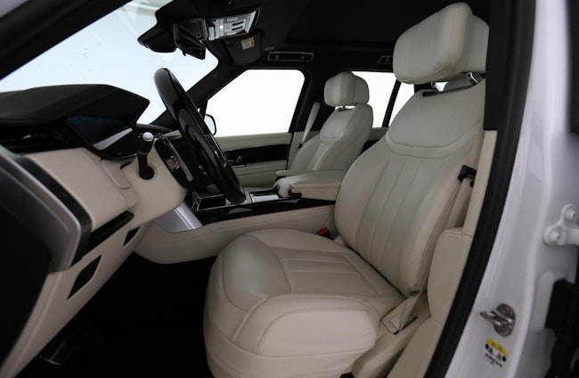 Vehicle image 2 Vehicle image 2