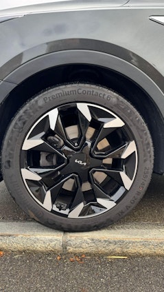 Vehicle image 5 Vehicle image 5