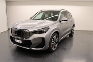 Vehicle image BMW iX1 30 xDrive