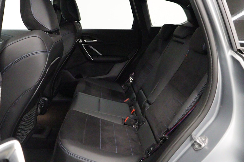 Vehicle image BMW iX1