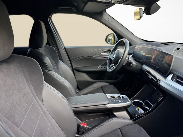 Fahrzeugbild BMW iX1