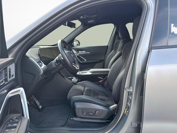 Fahrzeugbild BMW iX1