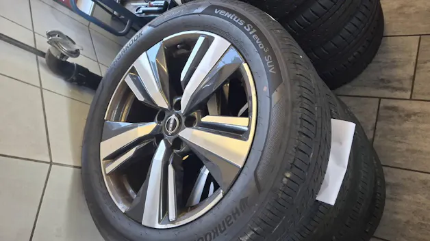 Nissan X-Trail 1.5 VC-T N-Connecta e-4orce