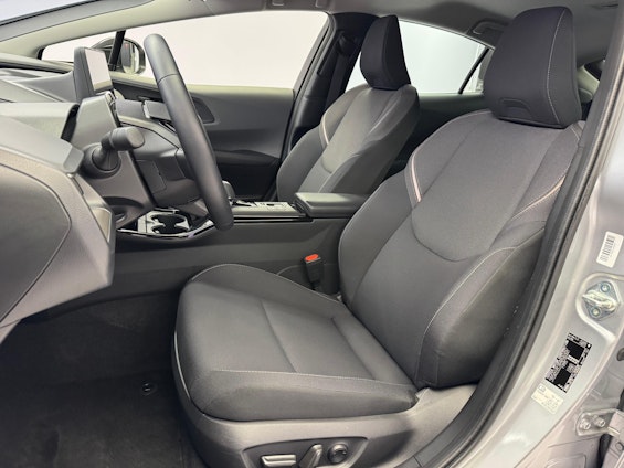 Vehicle image 8 Vehicle image 8