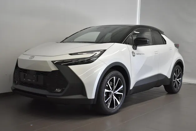 Toyota C-HR 2.0 PHEV Swiss Edition - Ruote invernali e Servizi inclusi