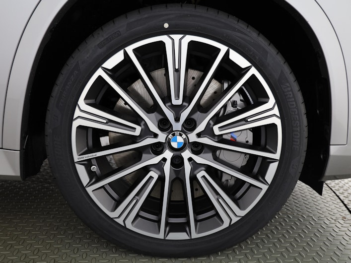 Vehicle image BMW X1