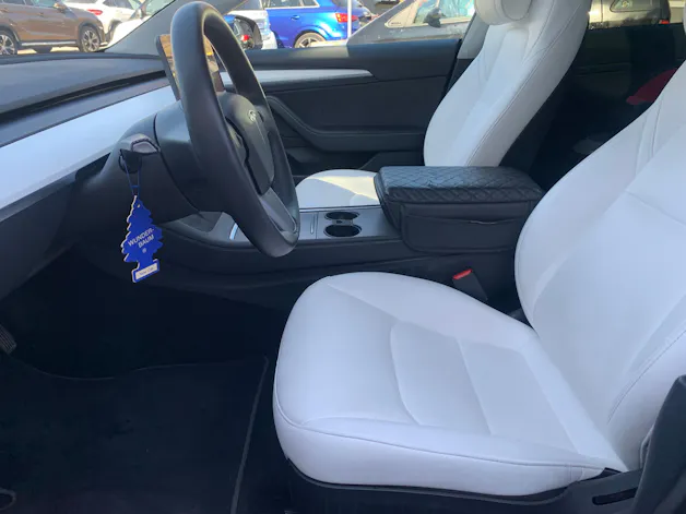 Tesla Model 3 Long Range D