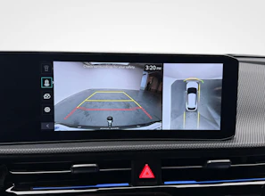 https://vehicle.imgix.net/4055037/a2e1d20c-092d-4a41-987e-99bf8f752ce1.jpg