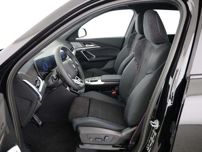 Vehicle image BMW X1