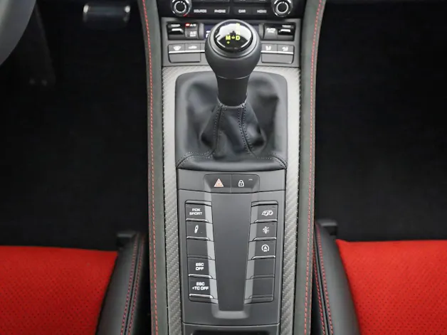 Porsche 718 Spyder RS