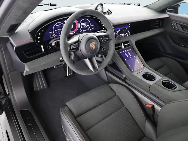 Porsche Taycan GTS Sport Turismo