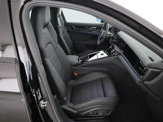 Porsche Panamera 4 E-Hybrid