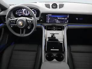 Porsche Panamera 4 E-Hybrid