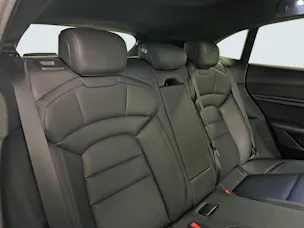 Porsche Taycan 4 Cross Turismo