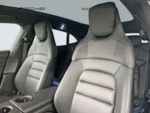 Porsche Taycan 4 Cross Turismo