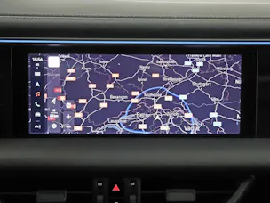 Porsche Macan 4