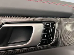 Porsche Panamera GTS