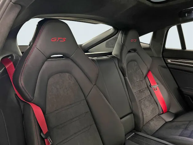 Porsche Panamera GTS