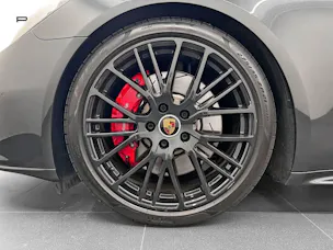 Porsche Panamera GTS