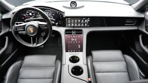 Porsche Taycan 4S Cross Turismo