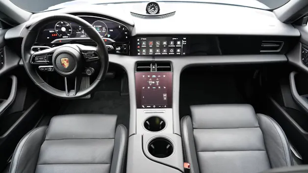 Porsche Taycan 4S Cross Turismo
