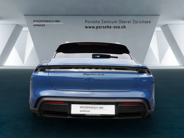 Porsche Taycan 4S Cross Turismo