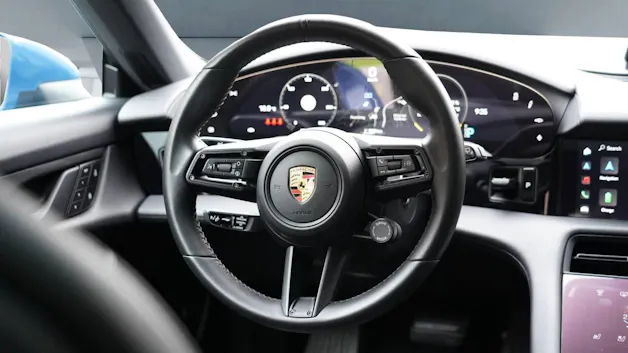 Porsche Taycan 4S Cross Turismo