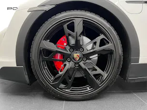 Porsche Taycan 4S Cross Turismo