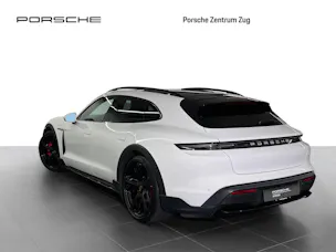 Porsche Taycan 4S Cross Turismo