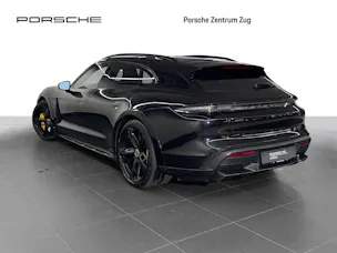 Porsche Taycan Turbo S Cross Turismo