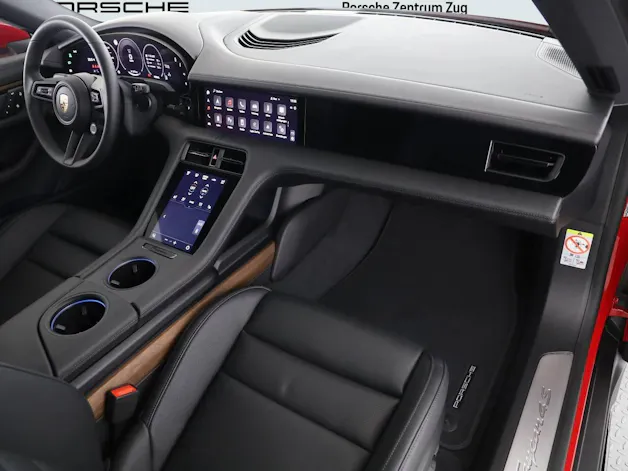 Porsche Taycan 4S Cross Turismo