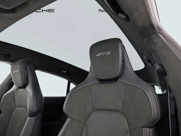 Porsche Taycan GTS Sport Turismo