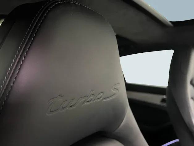 Porsche Panamera Turbo S E-Hybrid