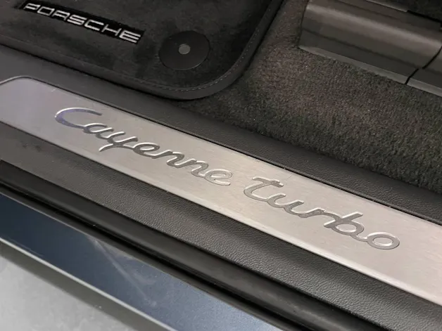 Porsche Cayenne Turbo