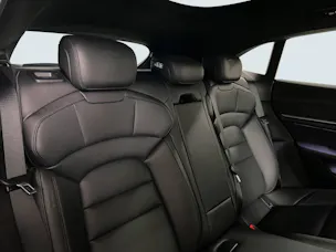 Porsche Taycan Turbo Sport Turismo