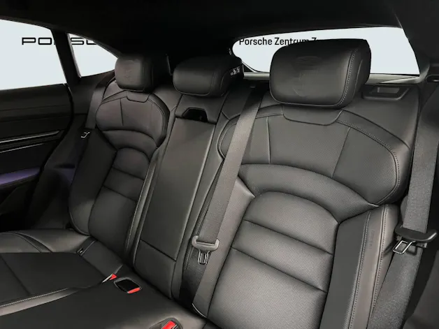Porsche Taycan Turbo Sport Turismo