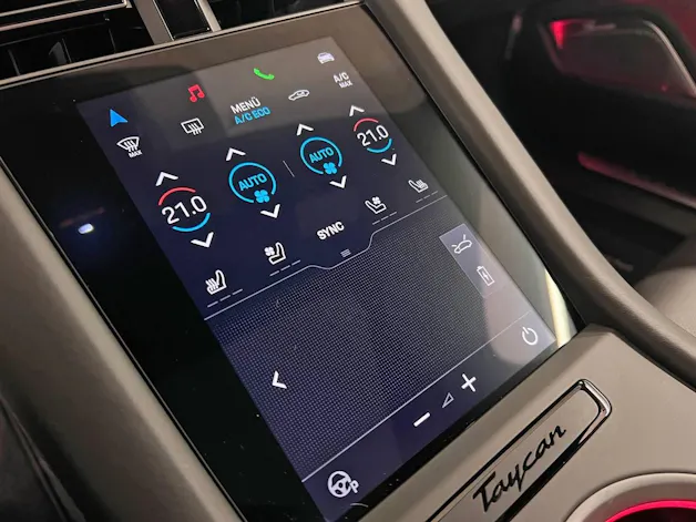 Porsche Taycan Turbo Sport Turismo
