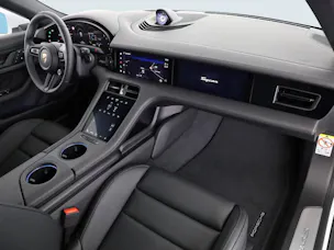 Porsche Taycan 4S Cross Turismo