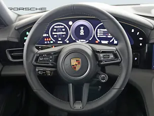 Porsche Taycan 4S