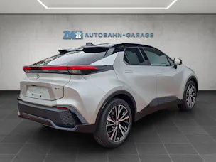 Toyota C-HR 2.0 HEV Style 4x4