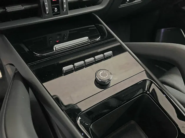 Porsche Cayenne Turbo E-Hybrid Coupé