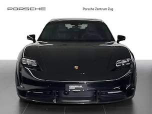Porsche Taycan Turbo S Cross Turismo