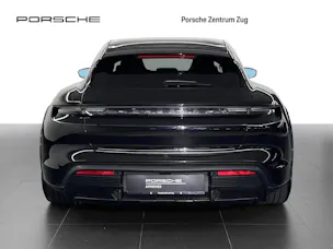 Porsche Taycan Turbo S Cross Turismo