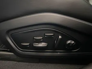 Porsche Taycan Turbo S Cross Turismo