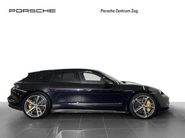 Porsche Taycan Turbo S Cross Turismo