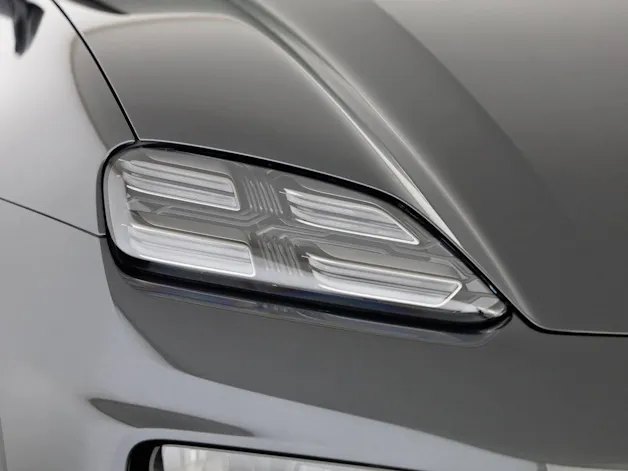 Porsche Macan 4