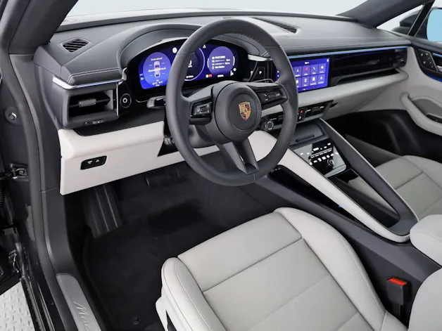Porsche Macan 4